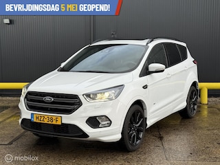 Ford Kuga 1.5 EcoBoost ST Line AWD | PANO | AUTOMAAT