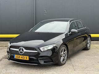 Mercedes-Benz A-klasse 180 AMG-Pakket NIEUWSTAAT