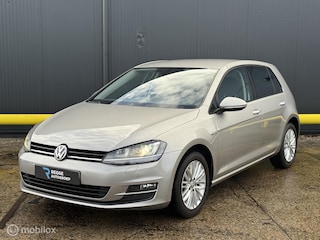 Volkswagen Golf 1.2 TSI CUP Edition XENON | STOELVERWARMING