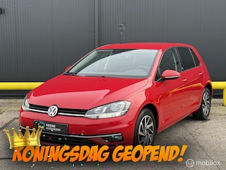 Volkswagen Golf 1.0 TSI Highline ACC | CARPLAY | TREKHAAK