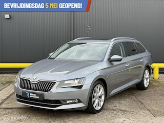 Skoda Superb Combi 2.0 TSI 4x4 Style PANODAK | BOMVOL
