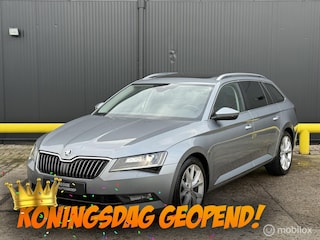 Skoda Superb Combi 2.0 TSI 4x4 Style PANODAK | BOMVOL