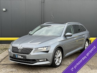Skoda Superb Combi 2.0 TSI 4x4 Style PANODAK | BOMVOL