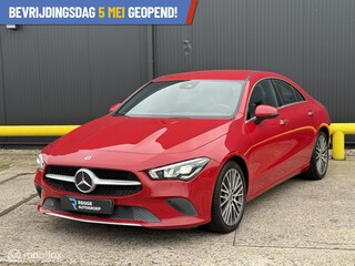 Mercedes-Benz CLA 200 4-Matic Premium Plus