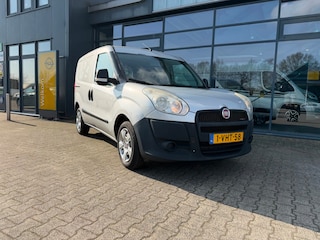 Fiat Doblò 1.3 MultiJet trekhaak, cruisecontrol, Tomtom,AC Marge