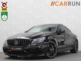 Mercedes-Benz Coupé 63 S AMG | Keramisch | Schaalstoelen | Carbon | AMG Driver's Package | Aero-Pakket | Panorama | Burmester | Multi-Beam LED | Memory | ACC | Rij-Assistentie Pakket | Keyless-Go | Sfeerverlichting | Carplay |