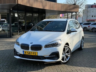 BMW 2-serie Tourer 225xe iPerformance High Executive|Rijklaar!|Stoelverwarming|Trekhaak|PDC