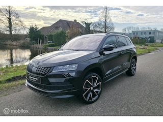 Skoda Karoq 1.5 TSI ACT Sportline Business / Navi / Camera