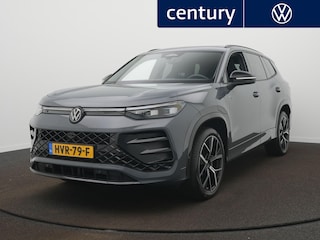 Volkswagen Tayron 1.5 eHybrid R-Line Edition Automaat - Navigatie - 360 camera - Panoramaschuif-kanteldak - Trekhaak - IQ.light - Stoelverwarming