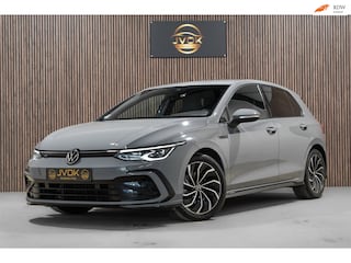 Volkswagen Golf 1.5 eTSI R-Line 2020 DSG IQ PANO CAMERA VIRTUAL