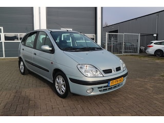 Renault Scénic 2.0-16V RXI AUTOMAAT