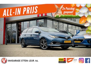 Toyota Auris Touring Sports 1.8 Hybrid Dynamic Ultimate | TREKHAAK | STOELVERWARMING