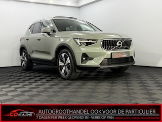 Volvo XC40 1.5 T4 Plug-in hybrid Ultimate Dark Panoramadak, Harman/Kardon, Camera, Navi, Memory stoelen, Elektrische achterklep, Verstelbare stoelen, Stoelverwarming