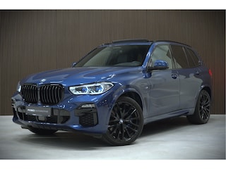 BMW X5 xDrive45e High Executive | Panoramadak | Harman Kardon | Luchtvering | Laser | Adaptive Cruise Control | Keyless | 360 Camera | Head-Up Display | Ambiance Verlichting | M Sport remmen | Memory Seats | Stoelverwarming