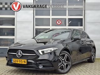 Mercedes-Benz A-klasse 250 e Business Solution AMG Limited | Navigatie/Android/Apple Carplay | LM Velgen 17" | Voorstoelen Verwarmd | Cruise Control | Airco | AMG-Styling |