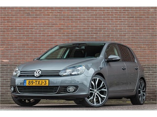 Volkswagen Golf 1.2 TSI Highline, Origineel NL, Xenon, Navigatie, PDC, Alcantara, Climate control, Cruise control.