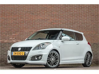 Suzuki Swift 1.6 136pk Sport, 111.000km NAP, Stoelverwarming, Keyless, PDC, Xenon, Bluetooth, Climate control.