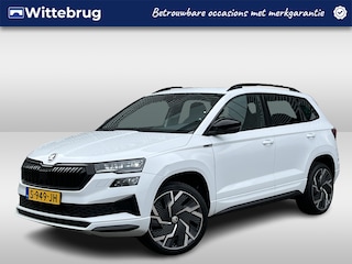Skoda Karoq 1.5 TSI ACT Sportline Business / Digitaal dashboard / Pano / Navigatie / App connect / Camera / Parkeersensoren V+A / Zwenkbare trekhaak /