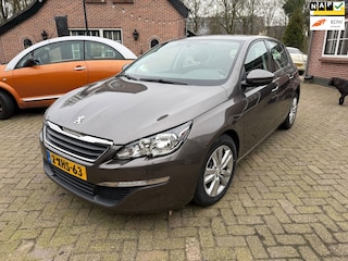 Peugeot 308 1.2 e-THP Blue Lease NIEUWE APK 27-02-2027