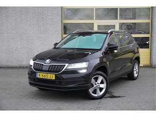 Skoda Karoq 1.5 TSI ACT 150PK! Automaat Business Edition Plus BJ2021 Lmv 17" | Led V+A | Pdc | Navi | Keyless entry | Panoramadak | Verwarmde voorruit | Elek. achterklep | Achteruitrijcamera | App-Connect | Virtual cockpit | Canton Audio | Verwarmde voorstoelen/stuur