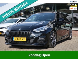 BMW 218i High Executive M-Sport LED_PANO_ADAP-CRUIS_CAM_NAP.