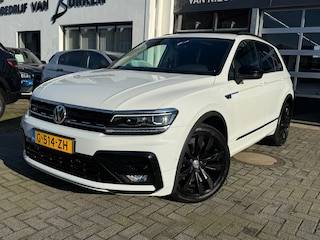 Volkswagen Tiguan 1.5 TSI ACT Highline, Panoramadak,Stoelverwarming,Apple Carplay/Android