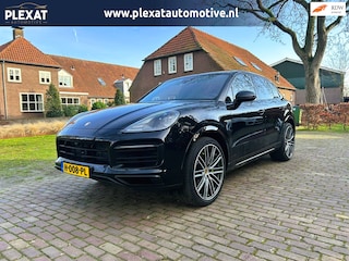 Porsche Cayenne 3.0 E-Hybrid Aut. | Panorama | Sport Chrono | Stoelkoeling | Adaptief | Soft-close | Alcantara Hemel | NL. Auto |