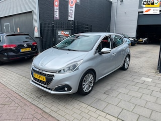 Peugeot 208 1.2 PureTech Blue Lease Executive 2e Eig! Airco PDC NAP APK
