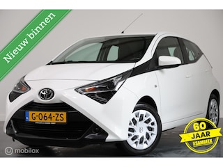 Toyota Aygo 1.0 VVT-i x-cite Camera - Carplay - Airco