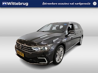 Volkswagen Passat Variant 1.4 TSI PHEV GTE Business / AUTOMAAT/ PANODAK/ TREKHAAK/ DIGITAL DASH/ NAVI/ CLIMA/ STOELVERWARMING/ 18"LMV
