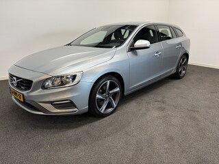 Volvo V60 T3 150pk R-Design Trekhaak 1600kg/ Navi/ Bluetooth/ Cruise