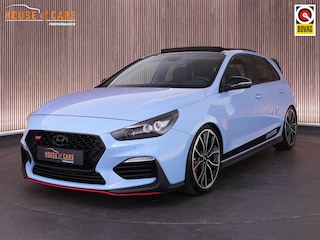 Hyundai i30 2.0 T-GDI N2 Performance |dealer onderhouden|H&R veren|Maxton|slip diff|panoramadak|memory|Apple Carplay|parkeercamera|stoelverwarming|parkeercamera|clima|cruise control|19" lichtmetalen velgen|