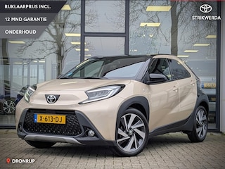 Toyota Aygo 1.0 VVT-i MT Premium | JBL | Stoelverw. | PDC V+A | Climate control | Keyless | Qi-lader | Camera