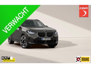 BMW X3 30e xDrive M-Sport Pro / Pano / Trekhaak / Stuurverwarming