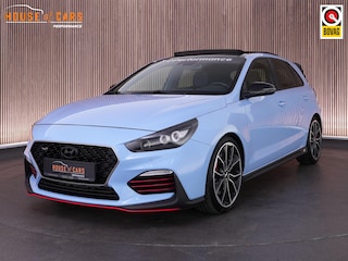 Hyundai i30 N2 Performance 2.0 275pk T-GDI |dealer onderhouden|launch control|slip diff|panoramadak|memory|Apple Carplay|parkeer camera|stoelverwarming & stuurverwarming|19" lichtmetalen velgen|
