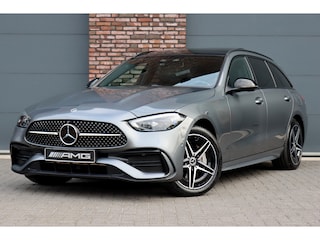 Mercedes-Benz C-klasse Estate 300 e AMG Line Premium+ | Distronic+ | Panoramadak | Trekhaak | Memory | HUD | Digital Light | Verwarmd Stuurwiel | Advanced Sound System | Keyless Go | Surround Camera |