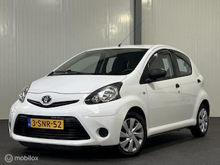 Toyota Aygo 1.0 VVT-i Now 5-drs [ NL auto met NAP en airco ]