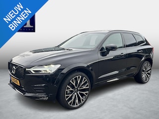 Volvo XC60 2.0 B4 R-Design LUCHTVERING | PANORAMADAK | HEAD UP | TREKHAAK | RIJKLAAR GELEVERD MET 12 MND BOVAG GARANTIE |
