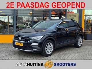 Volkswagen T-Roc 1.5 TSI 150 pk DSG  Sport - Adap cruise - Navi - Carplay/Android