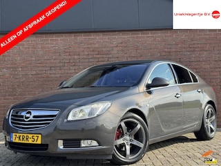 Opel Insignia 1.4 TURBO ECOFLEX COSMO | NL-AUTO! | LEDER!