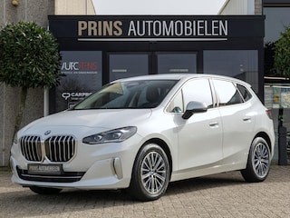 BMW 2-serie Tourer 218i Luxury|Leder|Camera|Keyless