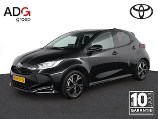 Toyota Yaris 1.5 Hybrid 115 Dynamic | Stoelverwarming | Parkeer sensoren | Stuurwiel verwarming |