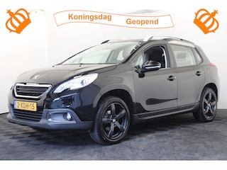 Peugeot 2008 1.2 VTi Active Pack Premium |Pano|