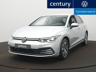 Volkswagen Golf 1.4 eHybrid Style Automaat - LED - Navigatie - Camera - Side Assist - Ergo-Active bestuurdersstoel - ACC - Sfeerverlichting