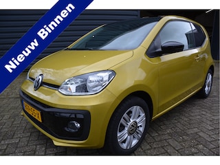 Volkswagen Up 1.0 BMT take up! Stoelverwarming Airco
