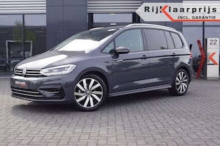 Volkswagen Touran 1.5 TSI DSG R-Line / 7 Persoons/Navi / Camera / trekhaak wegklb.
