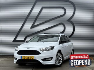 Ford Focus Wagon 1.0 Titanium 2e Eigenaar|Navi|Trekhaak|Clima|Cruise|PDC V+A|N.A.P|APK tot 07-2026