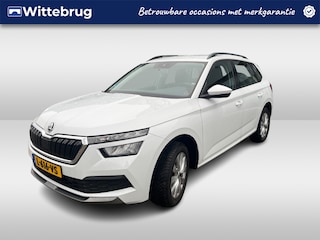 Skoda Kamiq 1.5 TSI ACT 150pk Ambition DSG Automaat / Navigatie by APP / LED / LM 16 inch / Camera / Verwarmb voorstoelen / ACC Cruise