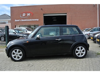 Mini Mini 1.6 Pepper apk 15-12-2026 leder panoramadak inruil mogelijk