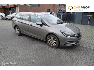 Opel Astra Sports Tourer 1.6 CDTI Business+ 1 jaar apk